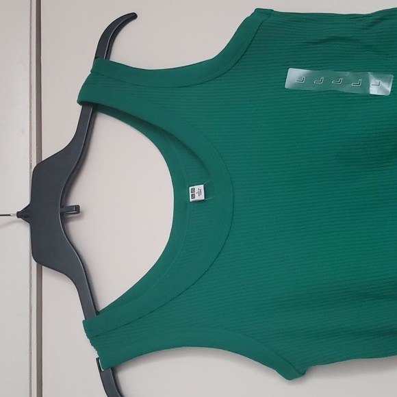 *NWT* Uniqlo's Green Cotton Long Round Neck Vest - Picture 4 of 12